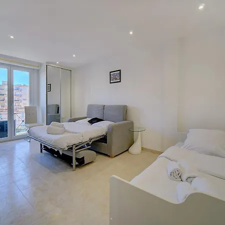 Immogroom - Cozy - Center - Ac In Living - Close To The Sea Apartment
